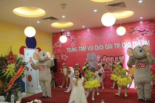 Jollyland 01.jpg
