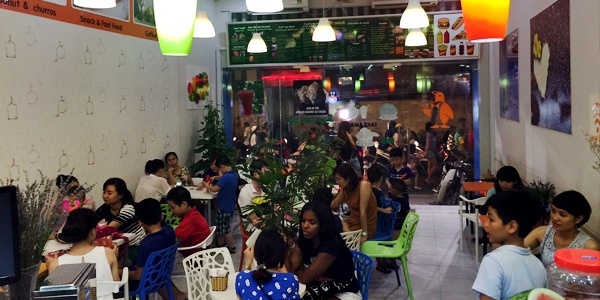 ý tưởng kinh doanh cafe - cửa hàng slusnack