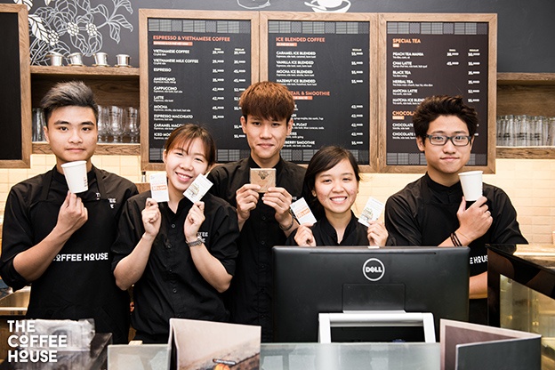 Nhan vien The Coffee House