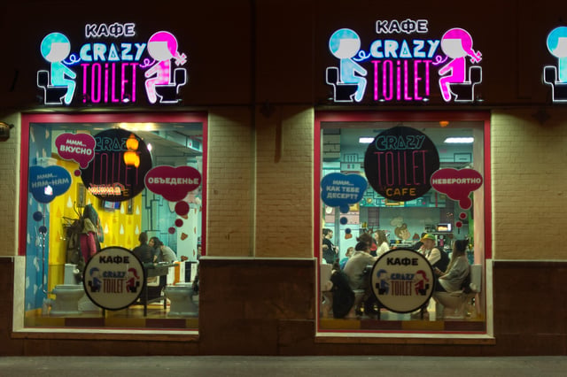 an-tuong-voi-quan-cafe-crazy-toilet.jpg