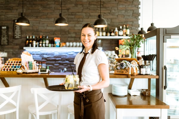 Gợi ý những thức uống hợp với khách hàng chính là một điều tuyệt vời