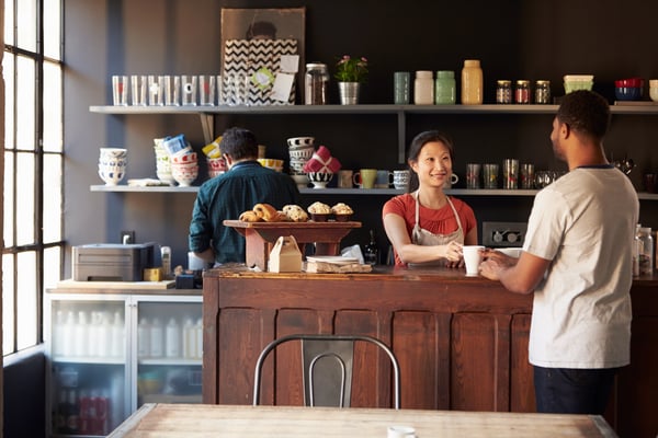 Không can thiệp vào cách làm việc của các nhân viên