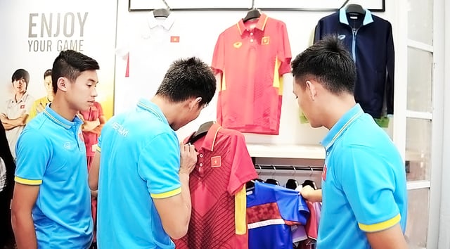 Bi mat kinh doanh cua Grand Sport Viet Nam