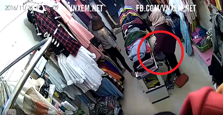 trom hang cua shop