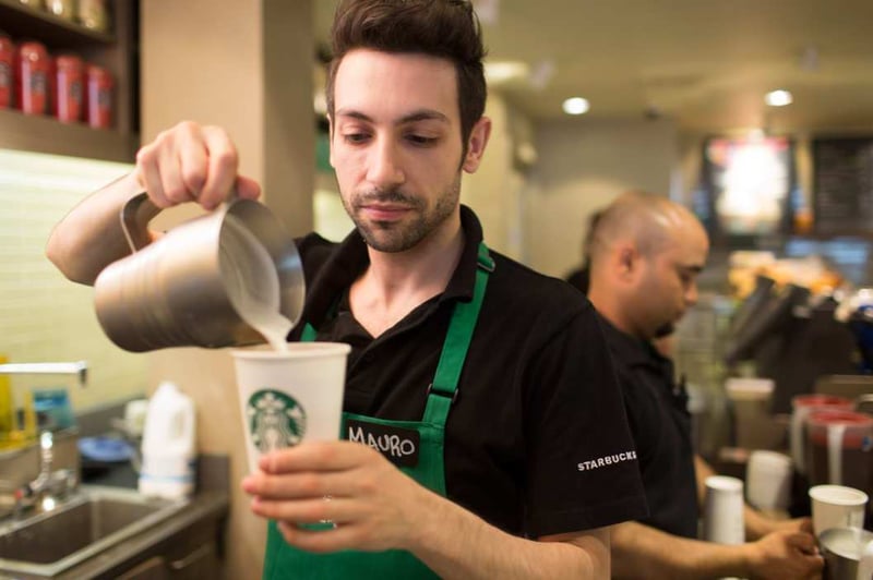 Nhiều khách hàng dần rời xa thương hiệu cafe starbucks