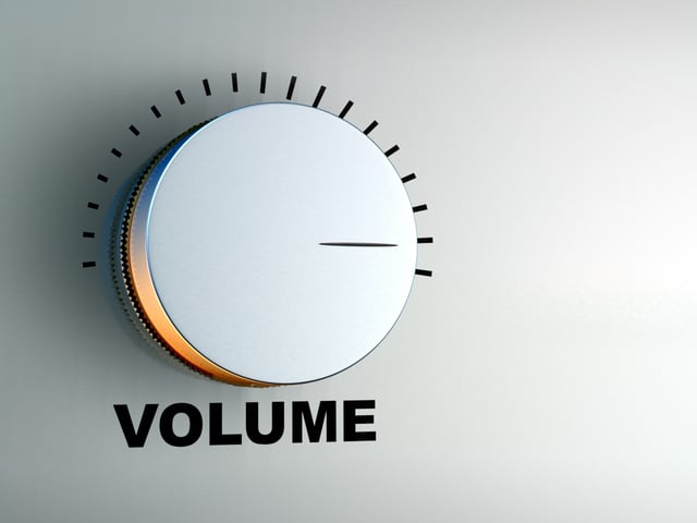 điều chỉnh âm lượng trong nhà hàng