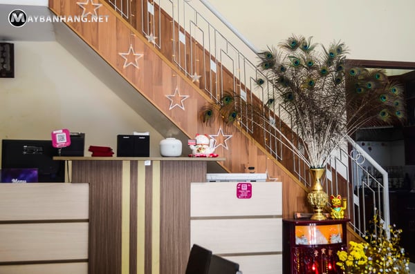 Chỉ cần có thái độ lịch sự, thân thiện và tận tình là đã có thể gây ấn tượng rồi
