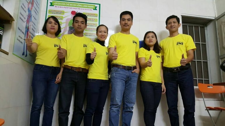 Thầy Hữu và những cộng sự trong việc kinh doanh dịch vụ chăm sóc sức khỏe