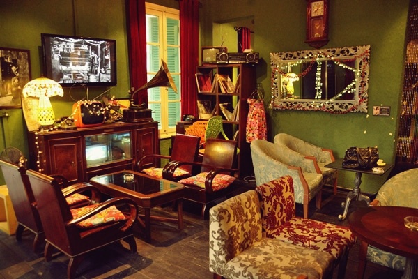 phong cach thiet ke quan cafe vintage 2.jpg