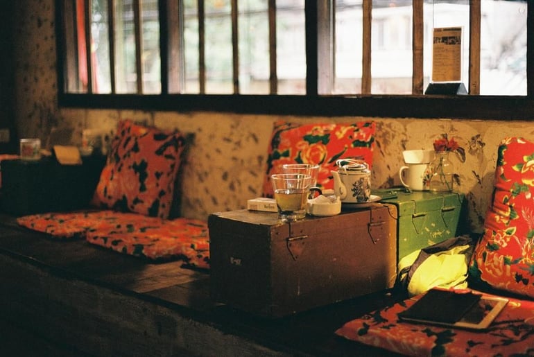phong cach thiet ke quan cafe vintage 1.jpg