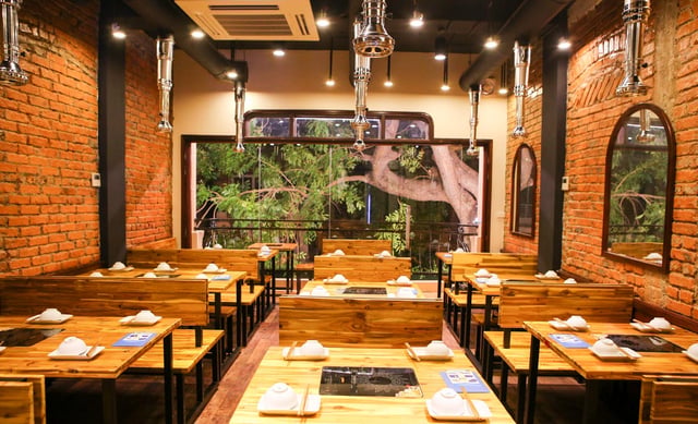 mặt bằng kinh doanh nhà hàng
