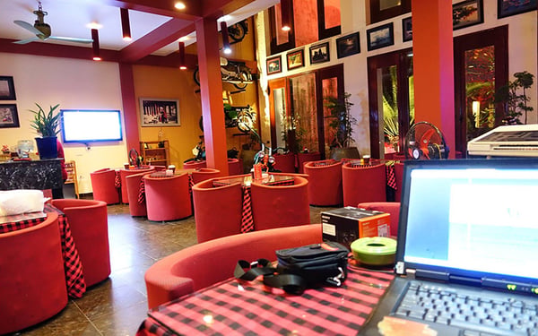 các trang thiết bị cần thiết cho quán cafe