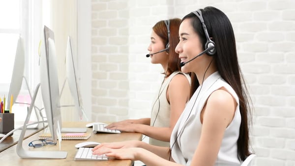 nhận phản ánh của khách hàng qua số hotline