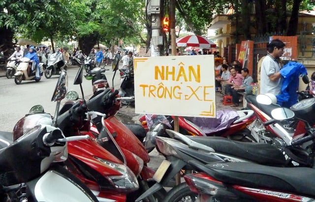 Kinh doanh thời vụ dịch vụ trông xe