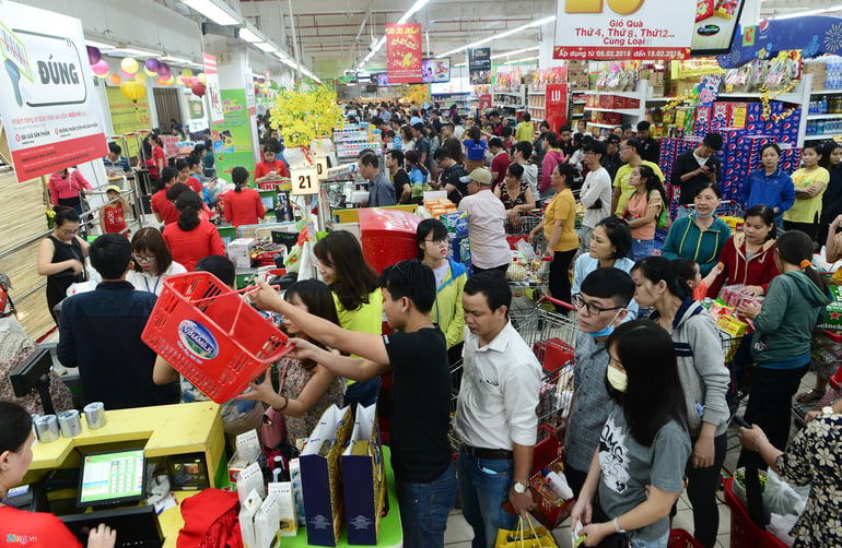 sieu thi dong duc nhung mat thoi gian khi khach khong du tien thanh toan