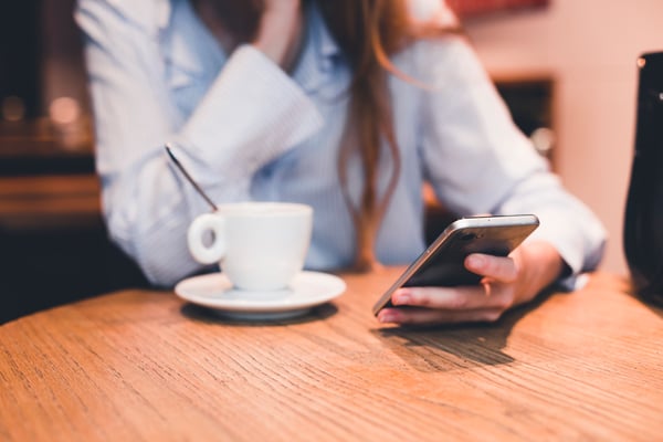 Những khách hàng tôn thờ wifi