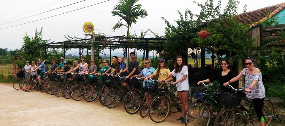 BÍ QUYẾT KIẾM LỜI KHỦNG CỦA PHONG NHA FARMSTAY